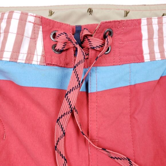 Patagonia Board Shorts Mens Size 31 Red White Blue Drawstring Zipper Pocket Swim - Picture 2 of 13